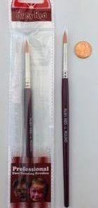 Ruby Red - Large Round Brush Brushes / Sponges