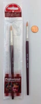 Ruby Red - Large Round Brush Brushes / Sponges 3 Ruby Red - Large Round Brush Brushes / Sponges