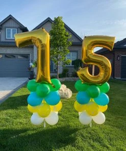 Dotsy's Entertainment Co. Graduation Outdoor Balloon Yard Art !